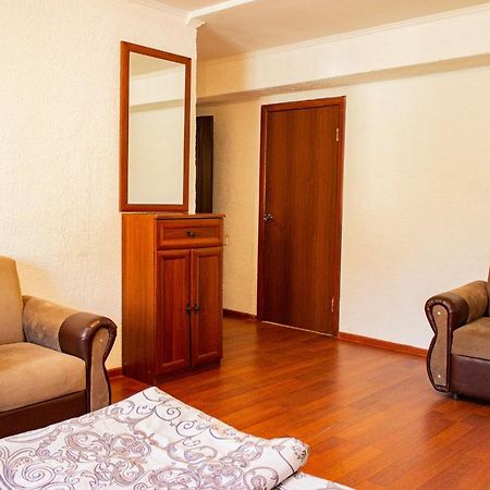 Nuri Hotel Стадион Karagandy Buitenkant foto